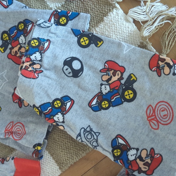 Mario Kart PJs - Picture 3 of 8